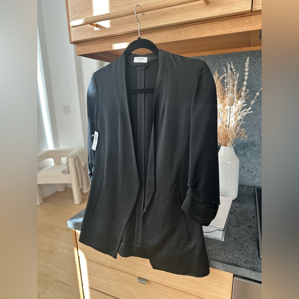 NWT Aritzia Macauley Blazer
